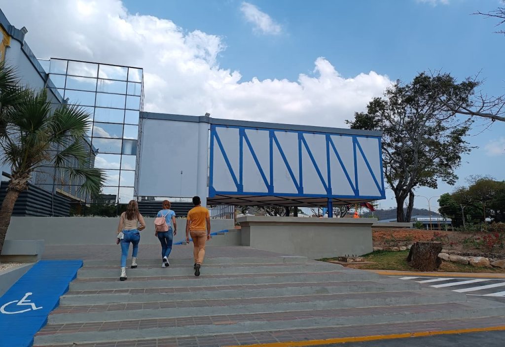 Imagen-Para-Museo-De-Cultura-Valencia-Por-Tu Mercado Ferretero