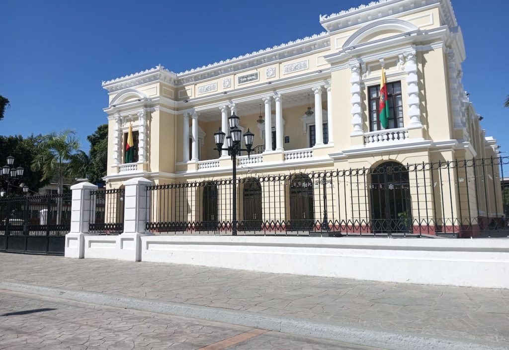 Imagen-Para-Palacio-Municipal-Valencia-Por-Tu Mercado Ferretero