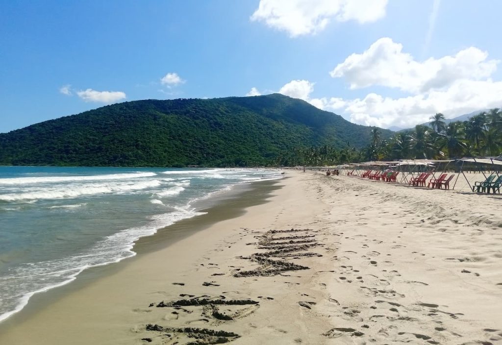 Imagen-Para-Playa-Patanemo-Caraboobo-Por-Tu Mercado Ferretero