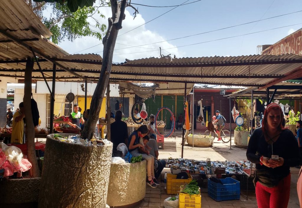 Imagen-Para-Mercado-La-Isabela-Bello-Monte-Por-Tu Mercado Ferretero
