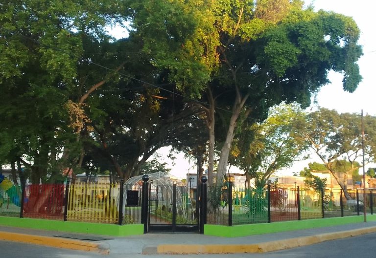 Imagen-Para-Plaza-Bolivar-Bello-Monte-Por-Tu Mercado Ferretero (1)